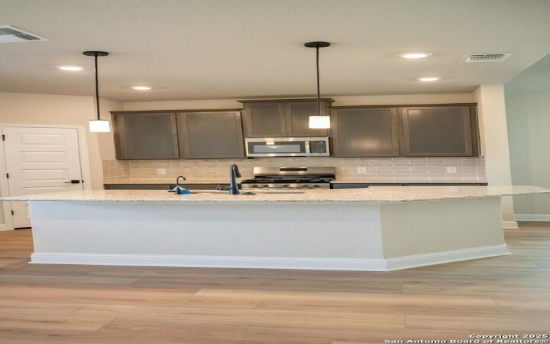 6623 Velma Path, San Antonio, TX 78253, 3 Habitaciones Habitaciones , ,3 BañosBaños,Residential,En Venta,6623 Velma Path,0,1838673