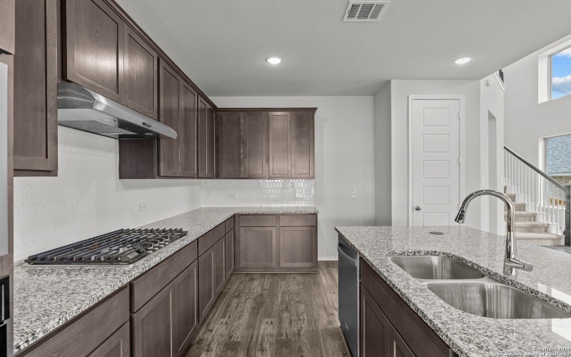 2439 Tinkerton, San Antonio, TX 78245, 4 Habitaciones Habitaciones , ,3 BañosBaños,Residential,En Venta,2439 Tinkerton,0,1838749