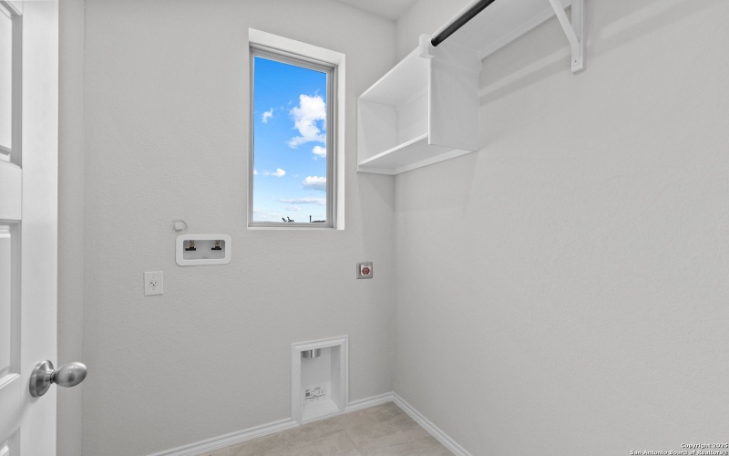 2439 Tinkerton, San Antonio, TX 78245, 4 Habitaciones Habitaciones , ,3 BañosBaños,Residential,En Venta,2439 Tinkerton,0,1838749