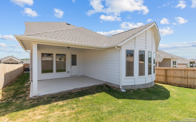 2439 Tinkerton, San Antonio, TX 78245, 4 Habitaciones Habitaciones , ,3 BañosBaños,Residential,En Venta,2439 Tinkerton,0,1838749