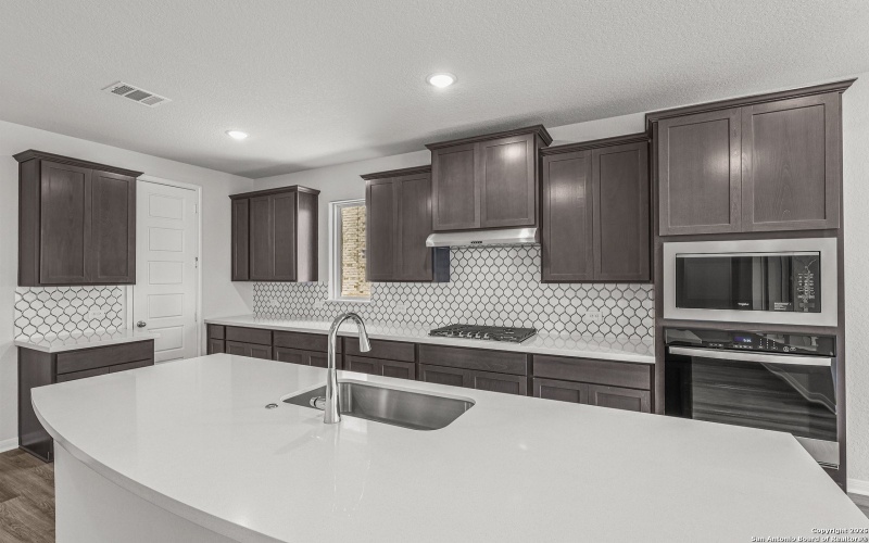 5768 Tug Point, New Braunfels, TX 78130, 4 Habitaciones Habitaciones , ,3 BañosBaños,Residential,En Venta,5768 Tug Point,0,1838792