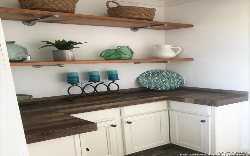 4915 Palomino Way, San Marcos, TX 78666, 4 Habitaciones Habitaciones , ,3 BañosBaños,Residential,En Venta,4915 Palomino Way,0,1841198