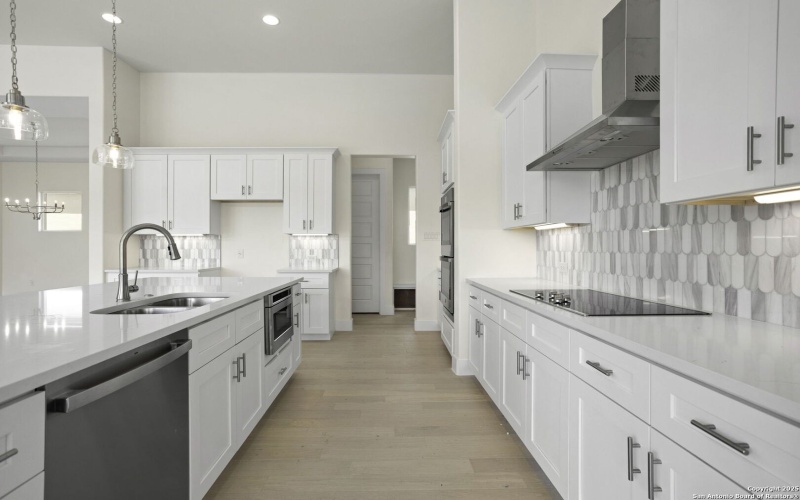 29526 KEARNEY RIDGE, Fair Oaks Ranch, TX 78015, 4 Bedrooms Bedrooms, ,3 BathroomsBathrooms,Residential,For Sale,29526 KEARNEY RIDGE,0,1845429