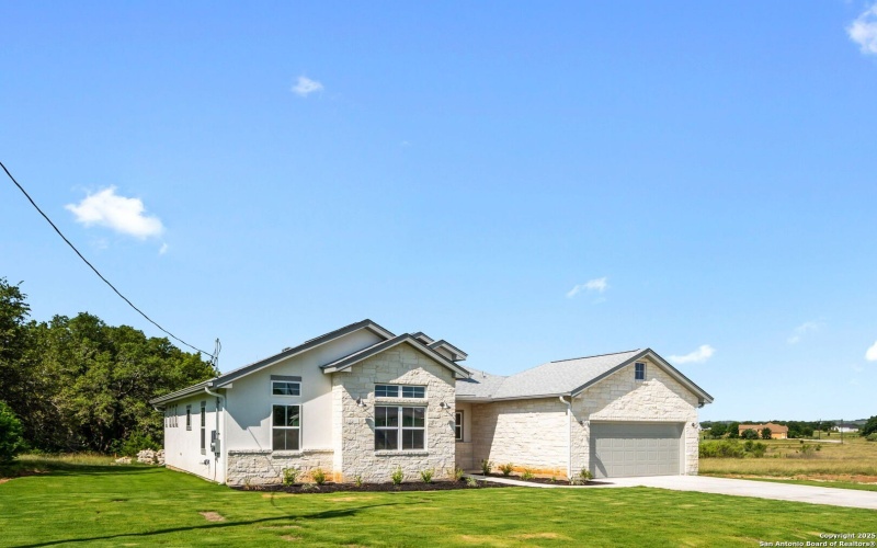 230 Hiram Cook, Blanco, TX 78606, 3 Bedrooms Bedrooms, ,2 BathroomsBathrooms,Residential,For Sale,230 Hiram Cook,0,1846319