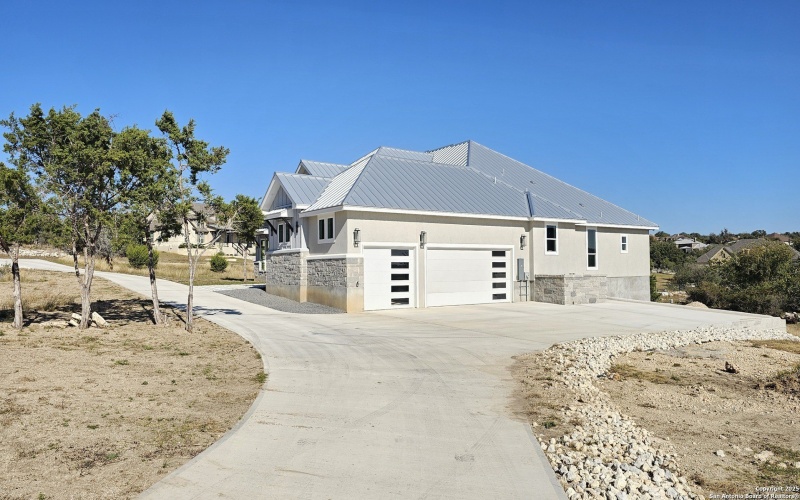 1501 Tramonto, New Braunfels, TX 78132, 4 Bedrooms Bedrooms, ,3 BathroomsBathrooms,Residential,For Sale,1501 Tramonto,0,1846978