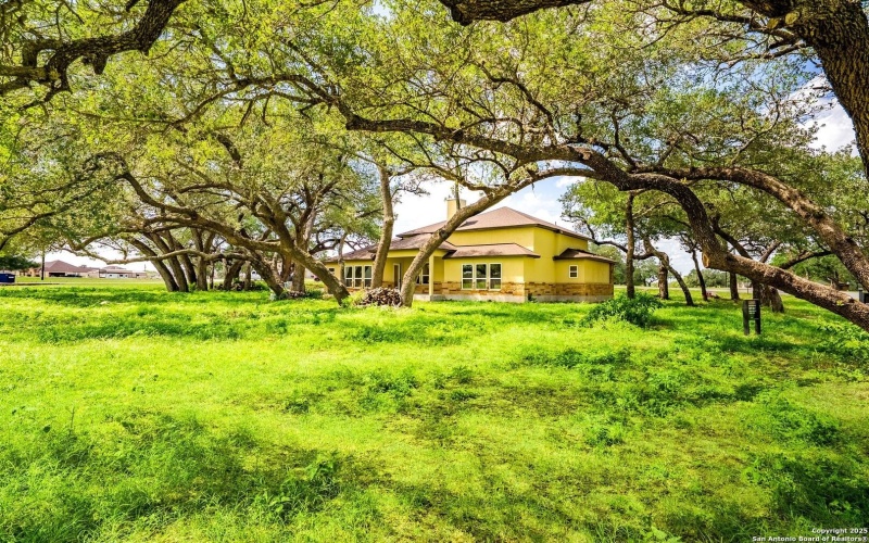 101 Vintage Run Dr, La Vernia, TX 78121, 3 Bedrooms Bedrooms, ,2 BathroomsBathrooms,Residential,For Sale,101 Vintage Run Dr,0,1848485