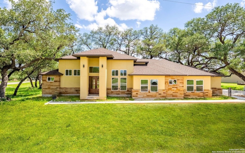 101 Vintage Run Dr, La Vernia, TX 78121, 3 Bedrooms Bedrooms, ,2 BathroomsBathrooms,Residential,For Sale,101 Vintage Run Dr,0,1848485