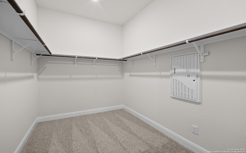 141 Rosanna Ridge, Universal City, TX 78148-3464, 3 Habitaciones Habitaciones , ,2 BañosBaños,Residential,En Venta,141 Rosanna Ridge,0,1848862