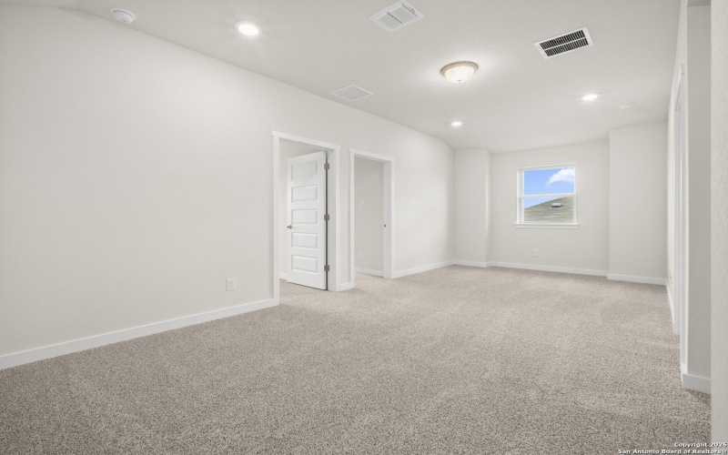 2717 Rio Primero Road, Seguin, TX 78155, 4 Bedrooms Bedrooms, ,2 BathroomsBathrooms,Residential,For Sale,2717 Rio Primero Road,0,1849149