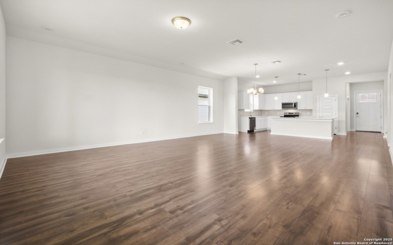 2717 Rio Primero Road, Seguin, TX 78155, 4 Bedrooms Bedrooms, ,2 BathroomsBathrooms,Residential,For Sale,2717 Rio Primero Road,0,1849149