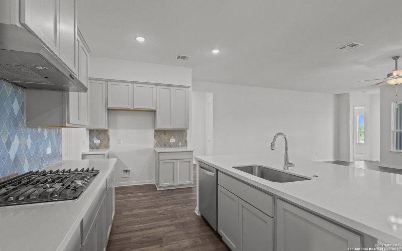 2808 Reeves Ln, Schertz, TX 78108, 4 Bedrooms Bedrooms, ,3 BathroomsBathrooms,Residential,For Sale,2808 Reeves Ln,0,1852876