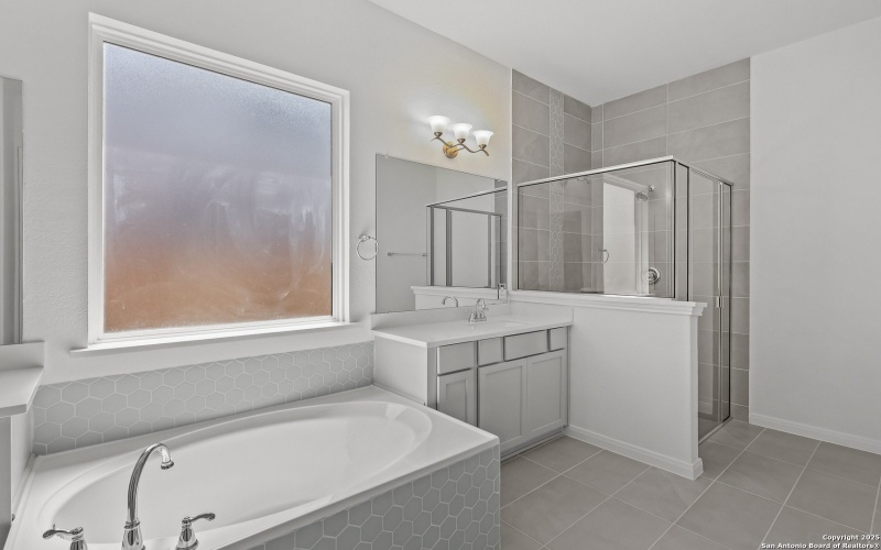 2808 Reeves Ln, Schertz, TX 78108, 4 Bedrooms Bedrooms, ,3 BathroomsBathrooms,Residential,For Sale,2808 Reeves Ln,0,1852876