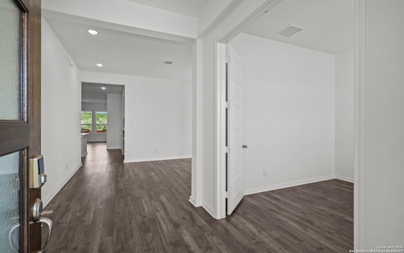 2808 Reeves Ln, Schertz, TX 78108, 4 Bedrooms Bedrooms, ,3 BathroomsBathrooms,Residential,For Sale,2808 Reeves Ln,0,1852876