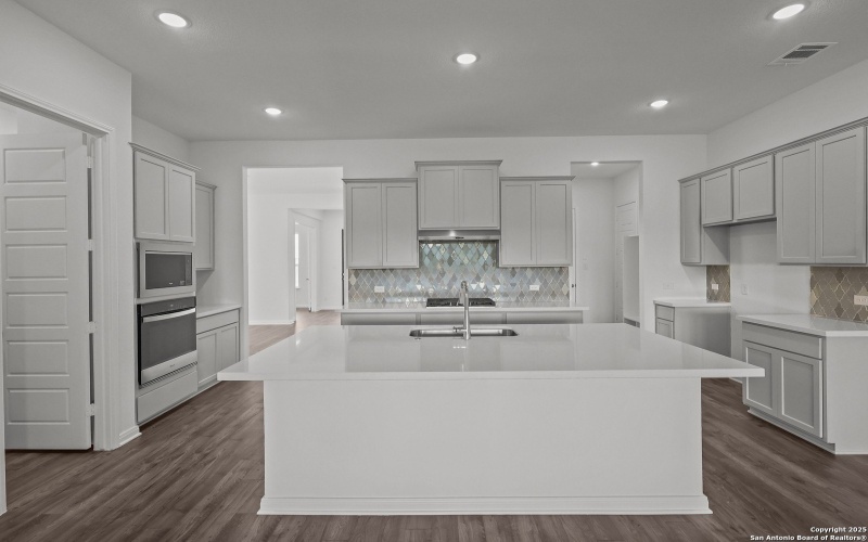 2808 Reeves Ln, Schertz, TX 78108, 4 Bedrooms Bedrooms, ,3 BathroomsBathrooms,Residential,For Sale,2808 Reeves Ln,0,1852876