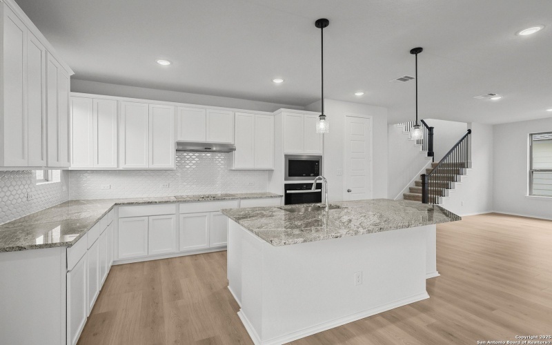 1020 Windflower, New Braunfels, TX 78130, 4 Habitaciones Habitaciones , ,3 BañosBaños,Residential,En Venta,1020 Windflower,0,1852938