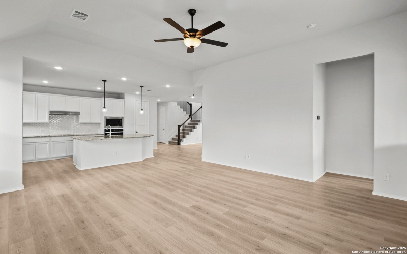 1020 Windflower, New Braunfels, TX 78130, 4 Habitaciones Habitaciones , ,3 BañosBaños,Residential,En Venta,1020 Windflower,0,1852938