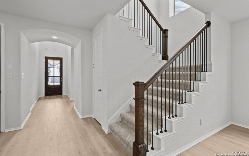 1020 Windflower, New Braunfels, TX 78130, 4 Habitaciones Habitaciones , ,3 BañosBaños,Residential,En Venta,1020 Windflower,0,1852938