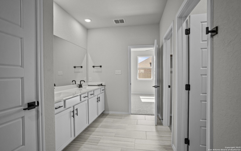 7420 Cremorne, San Antonio, TX 78109, 4 Bedrooms Bedrooms, ,3 BathroomsBathrooms,Residential,For Sale,7420 Cremorne,0,1877259