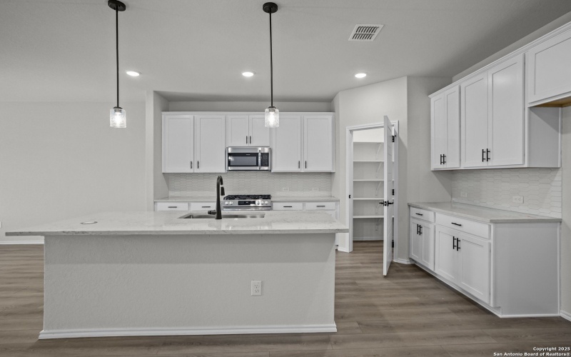 7420 Cremorne, San Antonio, TX 78109, 4 Bedrooms Bedrooms, ,3 BathroomsBathrooms,Residential,For Sale,7420 Cremorne,0,1877259