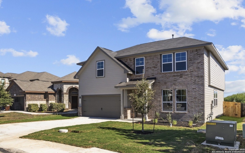 3230 Blantyre, Converse, TX 78109, 4 Bedrooms Bedrooms, ,2 BathroomsBathrooms,Residential,For Sale,3230 Blantyre,0,1877260