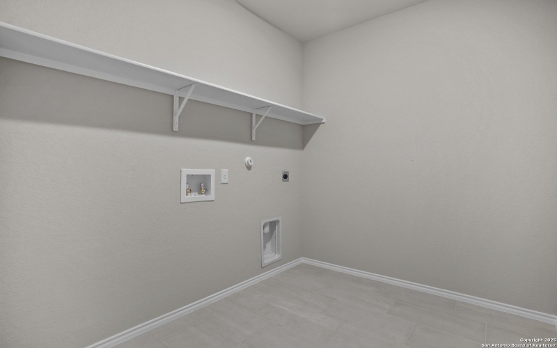 3230 Blantyre, Converse, TX 78109, 4 Bedrooms Bedrooms, ,2 BathroomsBathrooms,Residential,For Sale,3230 Blantyre,0,1877260