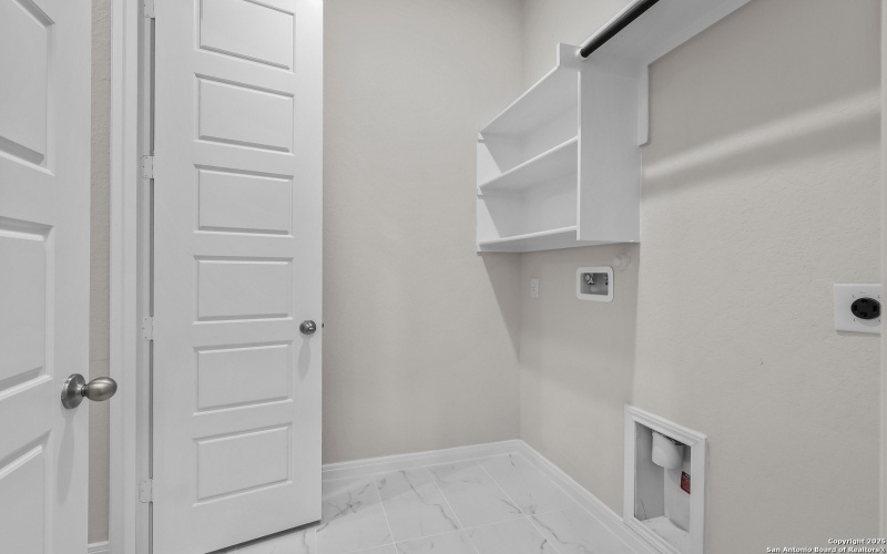 4538 Yoakum Valley, Schertz, TX 78108, 4 Bedrooms Bedrooms, ,2 BathroomsBathrooms,Residential,For Sale,4538 Yoakum Valley,0,1877978