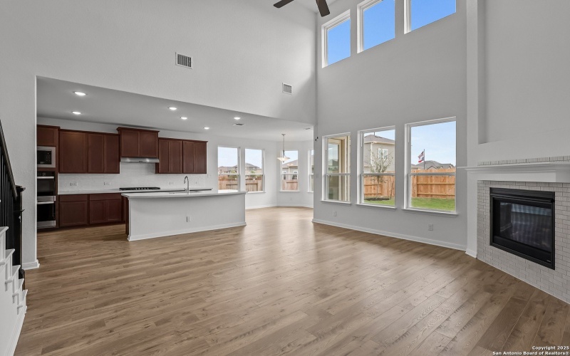 4544 Yoakum Valley, Schertz, TX 78108, 5 Habitaciones Habitaciones , ,5 BañosBaños,Residential,En Venta,4544 Yoakum Valley,0,1878083