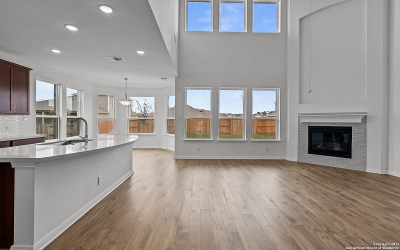 4544 Yoakum Valley, Schertz, TX 78108, 5 Habitaciones Habitaciones , ,5 BañosBaños,Residential,En Venta,4544 Yoakum Valley,0,1878083