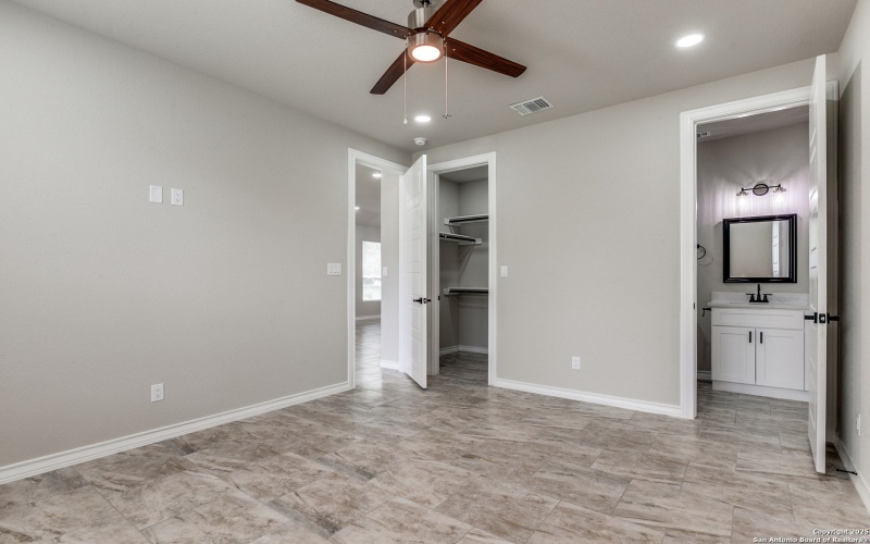 3367 Roland, San Antonio, TX 78210, 3 Habitaciones Habitaciones , ,2 BañosBaños,Residential,En Venta,3367 Roland,0,1878206