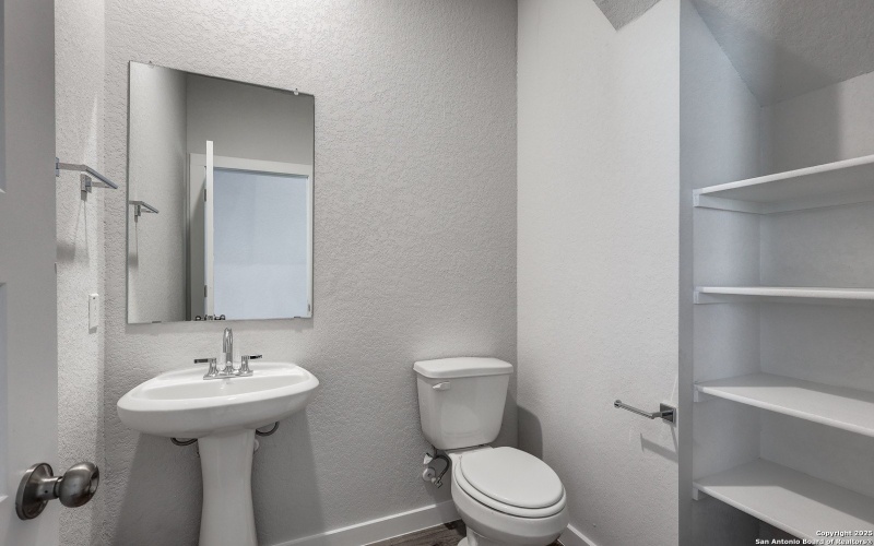 9982 Forestier Grn, San Antonio, TX 78214, 5 Habitaciones Habitaciones , ,3 BañosBaños,Residential,En Venta,9982 Forestier Grn,0,1879271