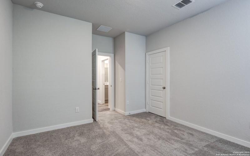 9990 Forestier Grn, San Antonio, TX 78214, 4 Habitaciones Habitaciones , ,3 BañosBaños,Residential,En Venta,9990 Forestier Grn,0,1879297