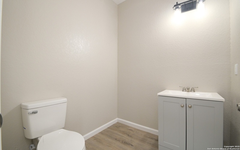 165 N San Felipe, San Antonio, TX 78237, 3 Bedrooms Bedrooms, ,2 BathroomsBathrooms,Residential,For Sale,165 N San Felipe,0,1879454