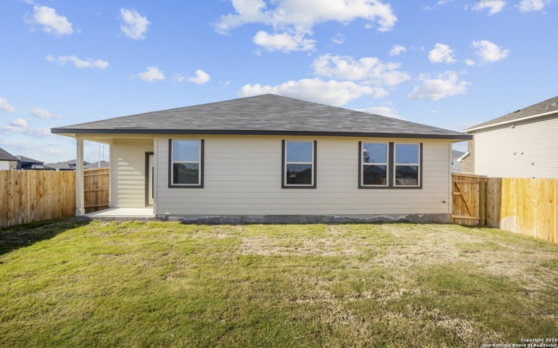 3808 Isaac Dr, Seguin, TX 78155, 3 Bedrooms Bedrooms, ,2 BathroomsBathrooms,Residential,For Sale,3808 Isaac Dr,0,1879744