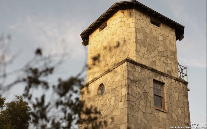 105 Dang Pretty, Boerne, TX 78006, 4 Bedrooms Bedrooms, ,5 BathroomsBathrooms,Residential,For Sale,105 Dang Pretty,0,1879838