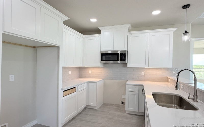 144 Camino Verde Ct, La Vernia, TX 78121, 3 Bedrooms Bedrooms, ,2 BathroomsBathrooms,Residential,For Sale,144 Camino Verde Ct,0,1879845