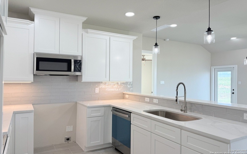 144 Camino Verde Ct, La Vernia, TX 78121, 3 Bedrooms Bedrooms, ,2 BathroomsBathrooms,Residential,For Sale,144 Camino Verde Ct,0,1879845