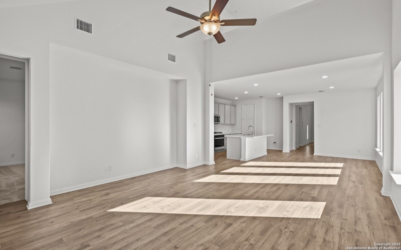 10053 Hombourg Road, Schertz, TX 78154, 4 Habitaciones Habitaciones , ,3 BañosBaños,Residential,En Venta,10053 Hombourg Road,0,1879967