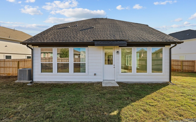 10053 Hombourg Road, Schertz, TX 78154, 4 Habitaciones Habitaciones , ,3 BañosBaños,Residential,En Venta,10053 Hombourg Road,0,1879967