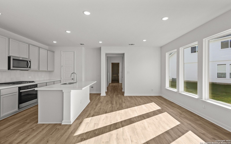 10053 Hombourg Road, Schertz, TX 78154, 4 Habitaciones Habitaciones , ,3 BañosBaños,Residential,En Venta,10053 Hombourg Road,0,1879967