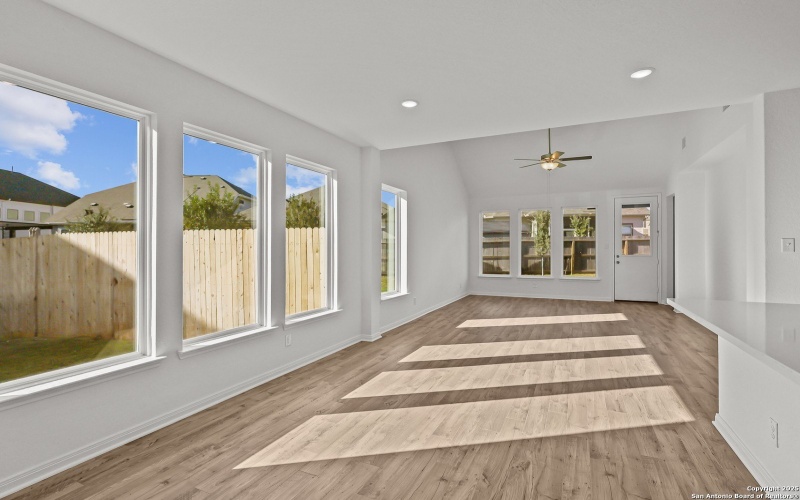 10053 Hombourg Road, Schertz, TX 78154, 4 Habitaciones Habitaciones , ,3 BañosBaños,Residential,En Venta,10053 Hombourg Road,0,1879967