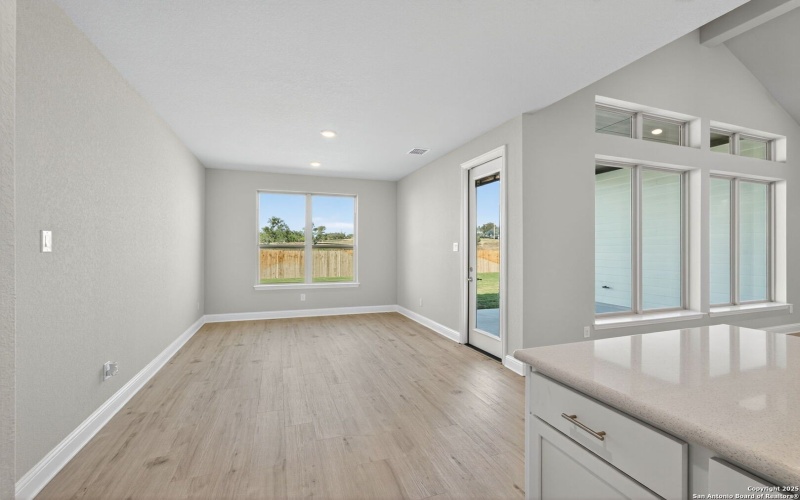 176 Janice Avenue, Castroville, TX 78009, 4 Habitaciones Habitaciones , ,3 BañosBaños,Residential,En Venta,176 Janice Avenue,0,1880518