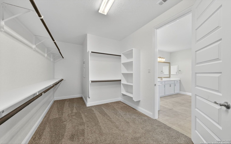 176 Janice Avenue, Castroville, TX 78009, 4 Habitaciones Habitaciones , ,3 BañosBaños,Residential,En Venta,176 Janice Avenue,0,1880518