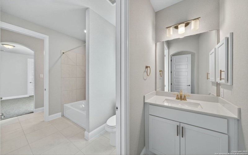 176 Janice Avenue, Castroville, TX 78009, 4 Habitaciones Habitaciones , ,3 BañosBaños,Residential,En Venta,176 Janice Avenue,0,1880518