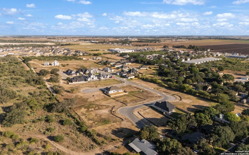 242 Janice Avenue, Castroville, TX 78009, 4 Habitaciones Habitaciones , ,3 BañosBaños,Residential,En Venta,242 Janice Avenue,0,1880852