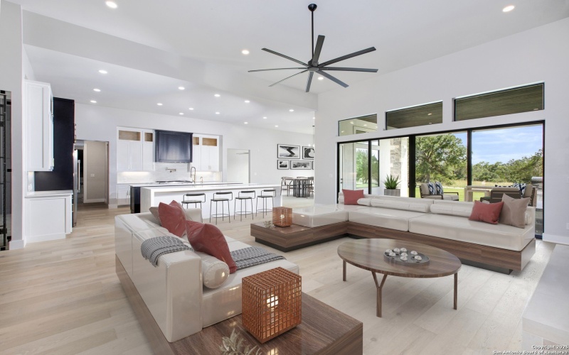 118 Obscure Way, Spring Branch, TX 78070, 4 Bedrooms Bedrooms, ,5 BathroomsBathrooms,Residential,For Sale,118 Obscure Way,0,1880996