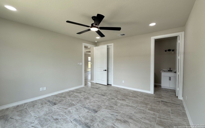 2412 Ceralvo St, San Antonio, TX 78237, 3 Bedrooms Bedrooms, ,2 BathroomsBathrooms,Residential,For Sale,2412 Ceralvo St,0,1881262