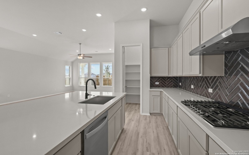 12522 Sylvanite, San Antonio, TX 78254, 4 Habitaciones Habitaciones , ,3 BañosBaños,Residential,En Venta,12522 Sylvanite,0,1881816