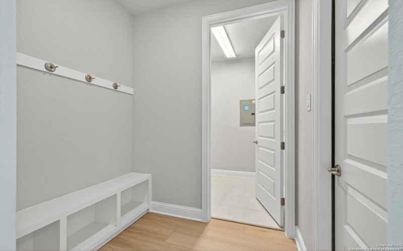 254 Allen Ave, Castroville, TX 78009, 4 Habitaciones Habitaciones , ,2 BañosBaños,Residential,En Venta,254 Allen Ave,0,1881926