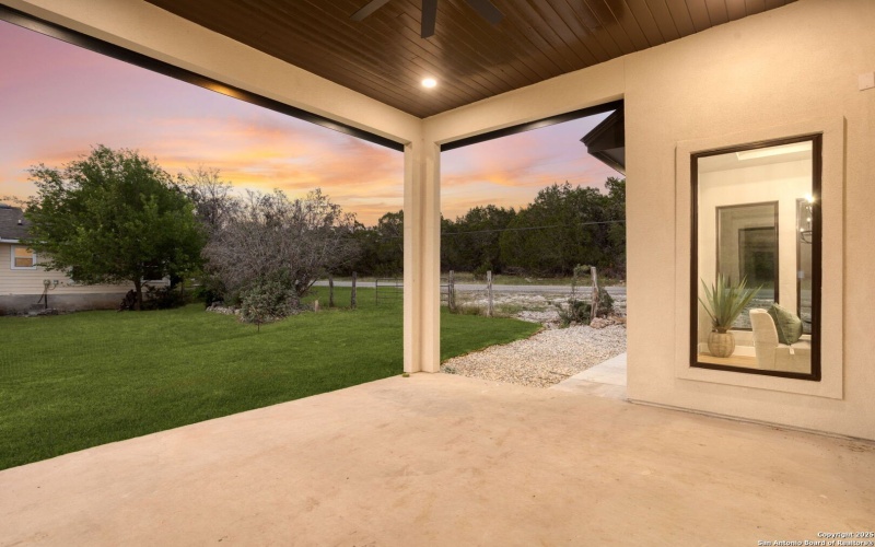 1475 Echo Meadow, Spring Branch, TX 78070, 4 Habitaciones Habitaciones , ,2 BañosBaños,Residential,En Venta,1475 Echo Meadow,0,1869434