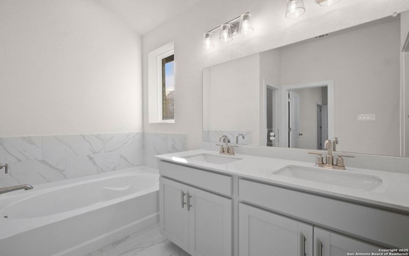 13535 Valjean Ave, San Antonio, TX 78253, 4 Habitaciones Habitaciones , ,2 BañosBaños,Residential,En Venta,13535 Valjean Ave,0,1870229